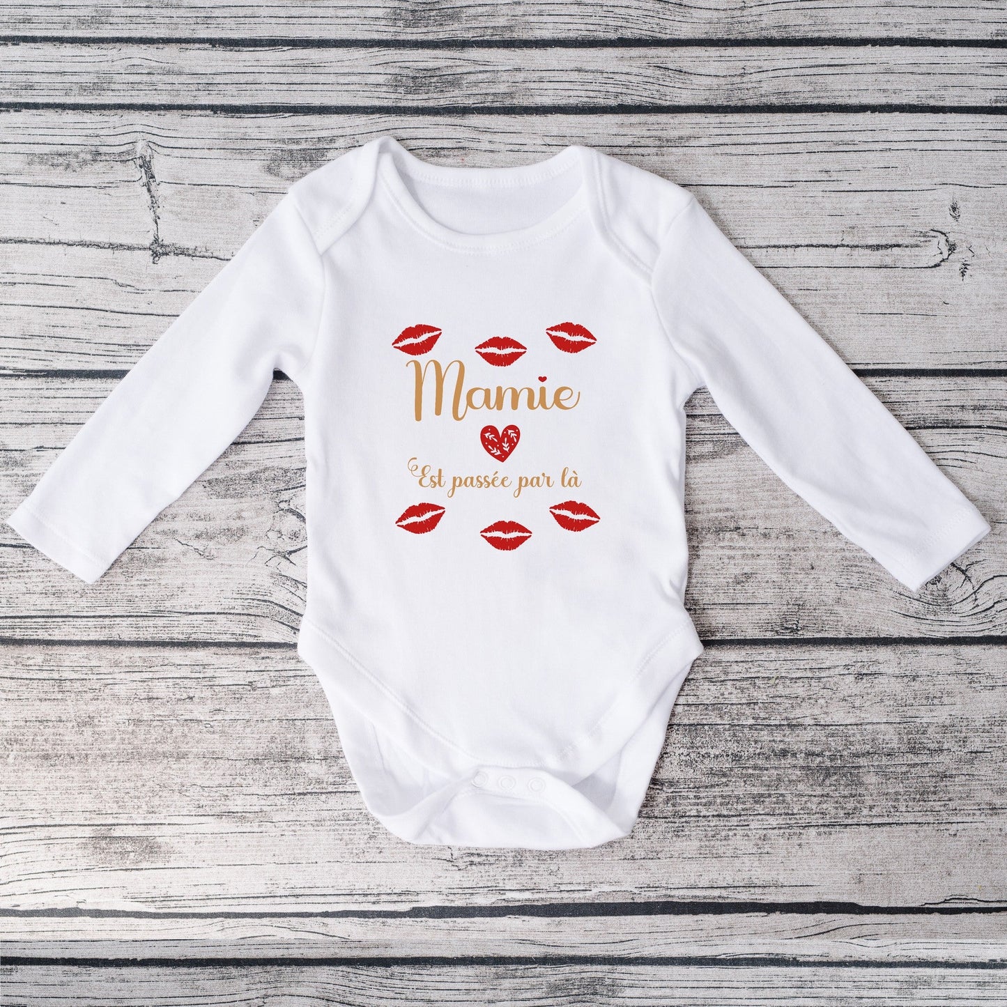 Body bébé personnalisé mamie est passée par là