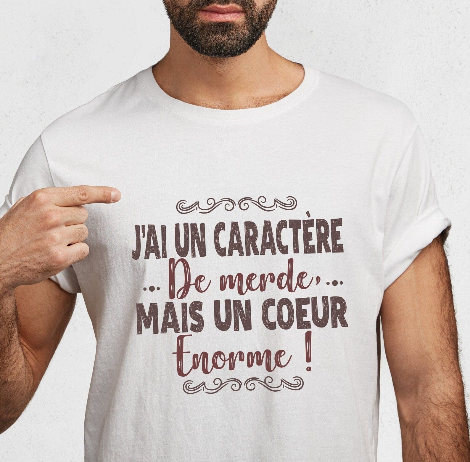 Tshirt personnalisé humour caractère de m*rde mais coeur énorme